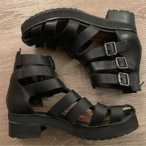 🖤 Topshop Black Strappy Heeled Leather Ankle Sandles Buckles Goth Streetwear 🖤